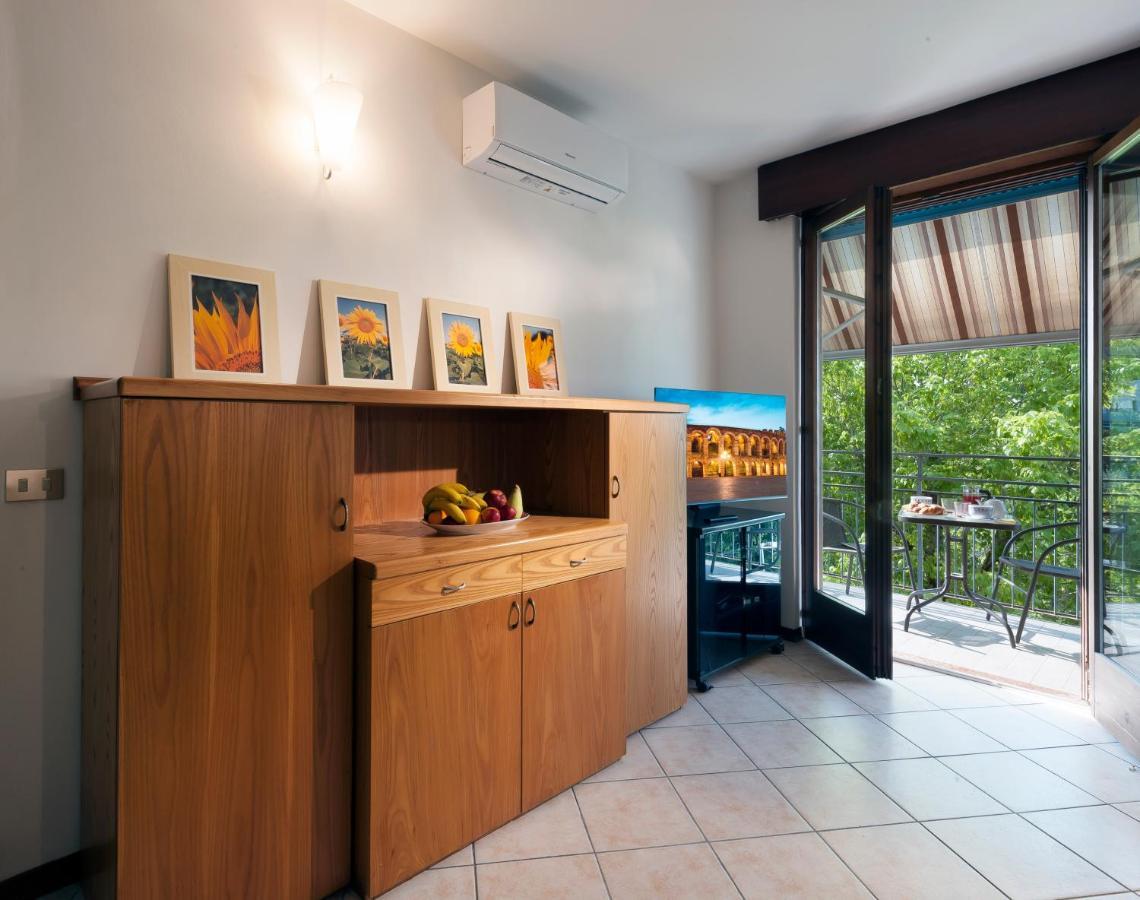 La Casa Di Lazise Apartman Kültér fotó